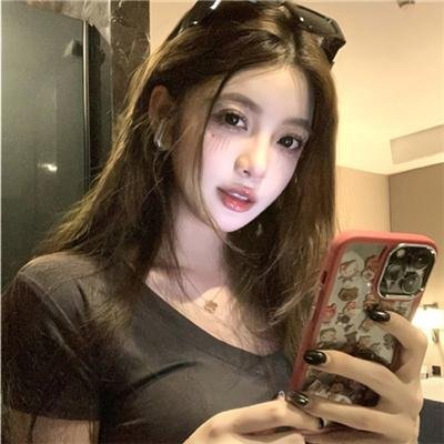 冒牌女友封面